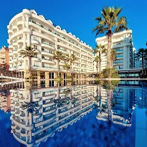 https://luna-ff.albaniahotels.org