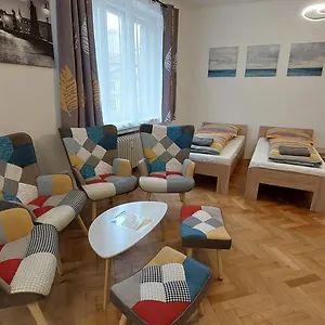 https://hostel-bonvolon.praguehotelsweb.com